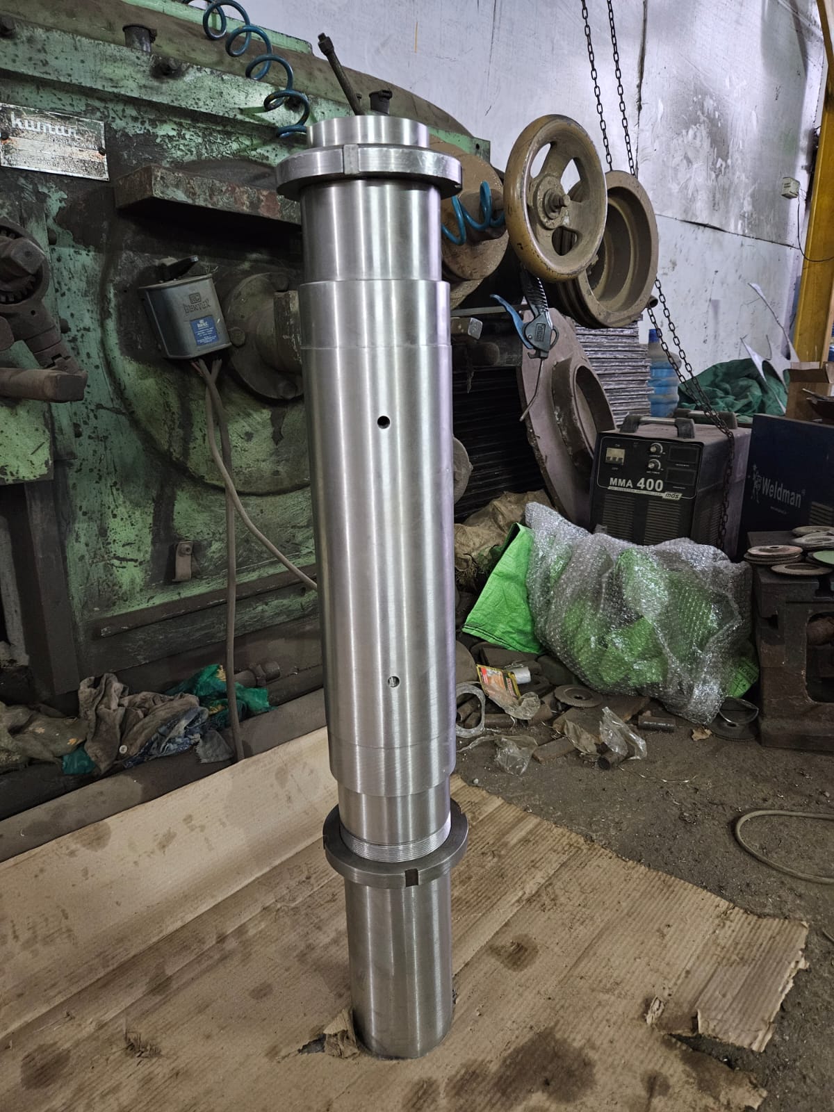 Refiner line for industrial processing